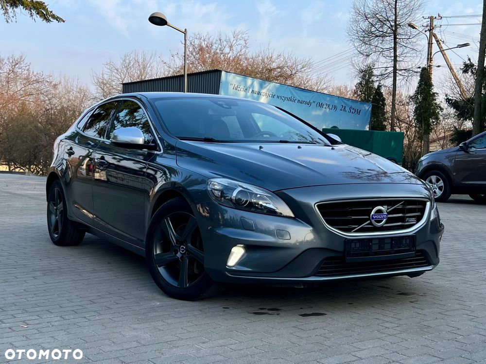 Volvo V40 D3 R Design - 5