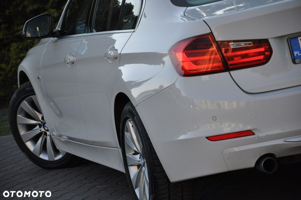 BMW Seria 3 - 22