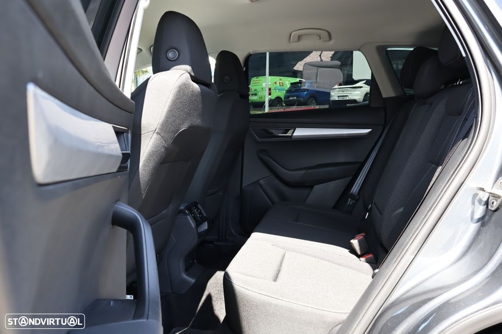 Skoda Karoq 1.0 TSI - 16