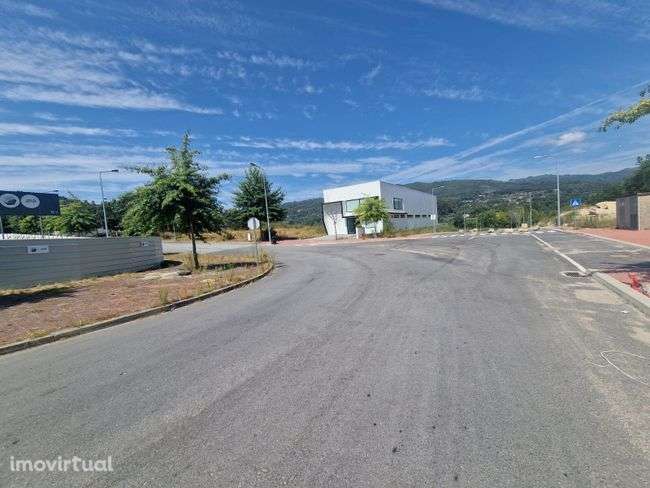 Fantástico terreno no parque industrial de Geme! - Grande imagem: 4/10