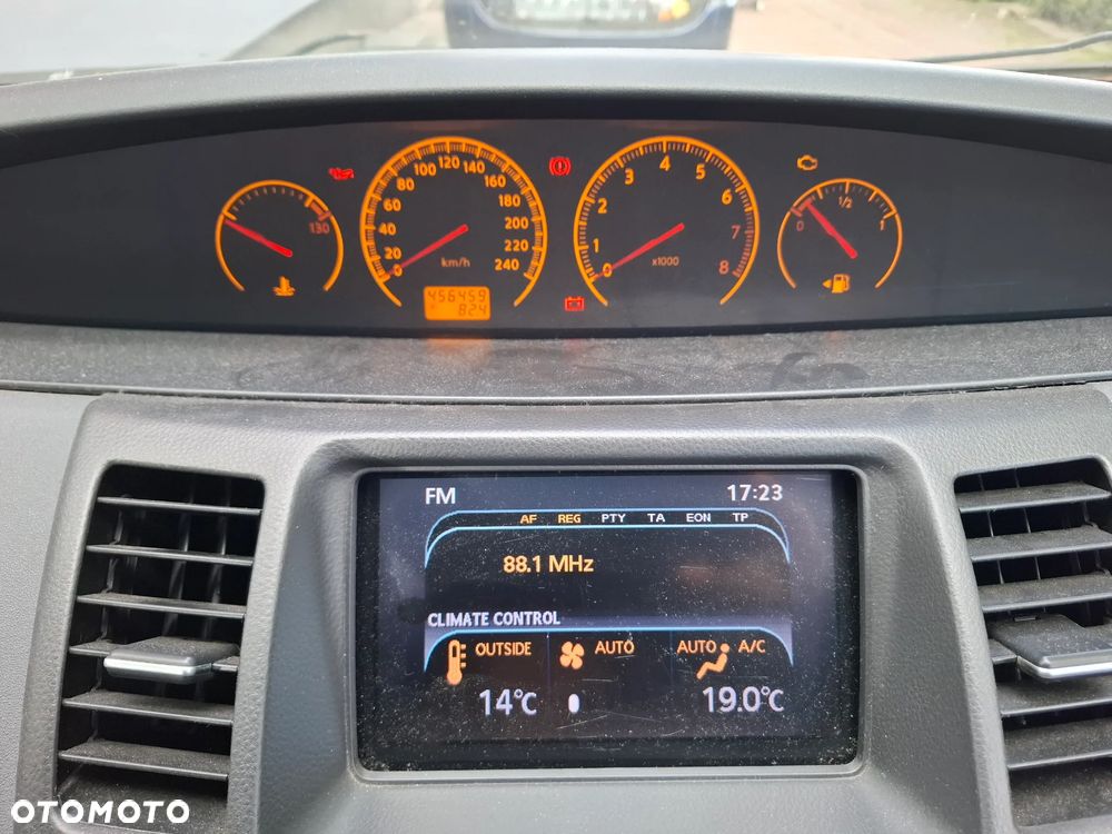 Nissan Primera - 13