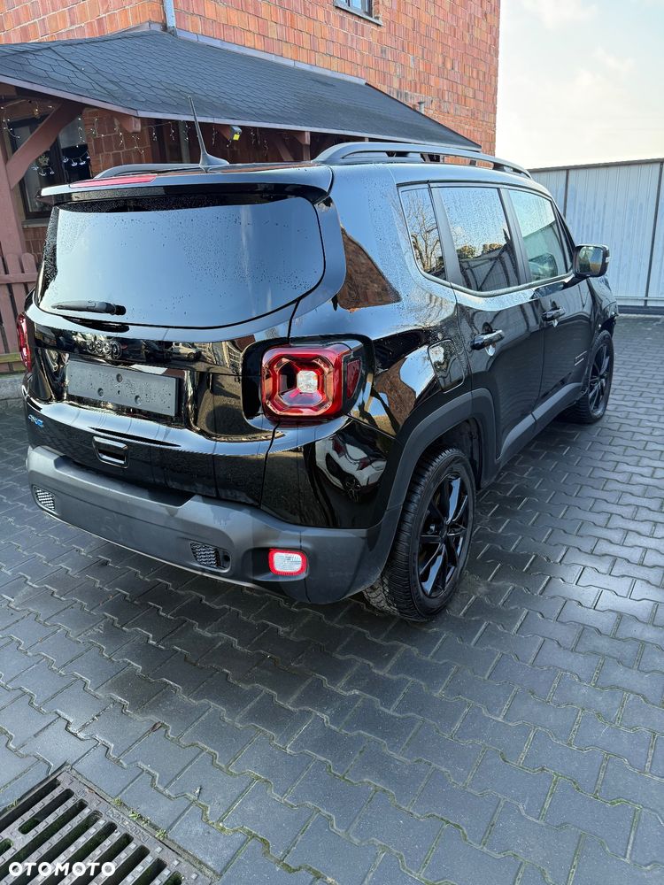 Jeep Renegade 1.3 T-GDI 4xe Automatik Altitude - 3