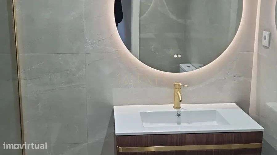 Apartamento T2 Remodelado em Santo Adrião - Vizela - Grande imagem: 2/9