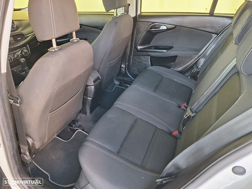 Fiat Tipo Station Wagon 1.3 M-Jet Lounge - 9