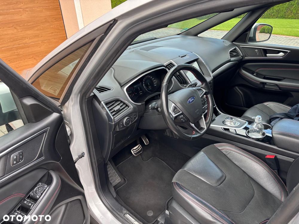 Ford S-Max - 4