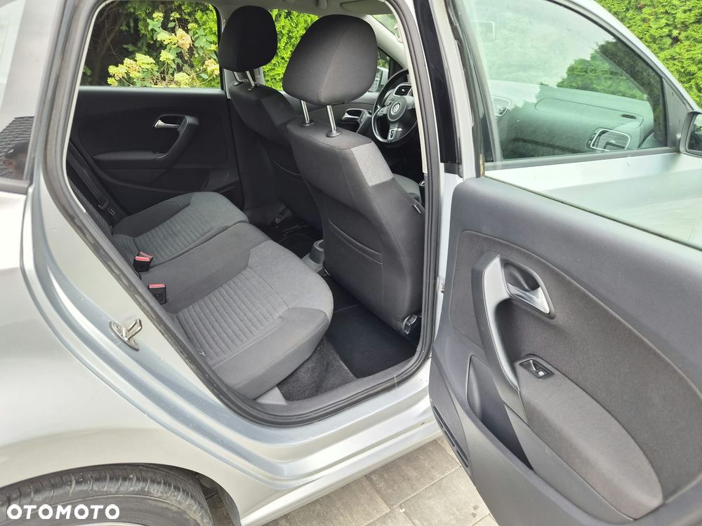 Volkswagen Polo - 17