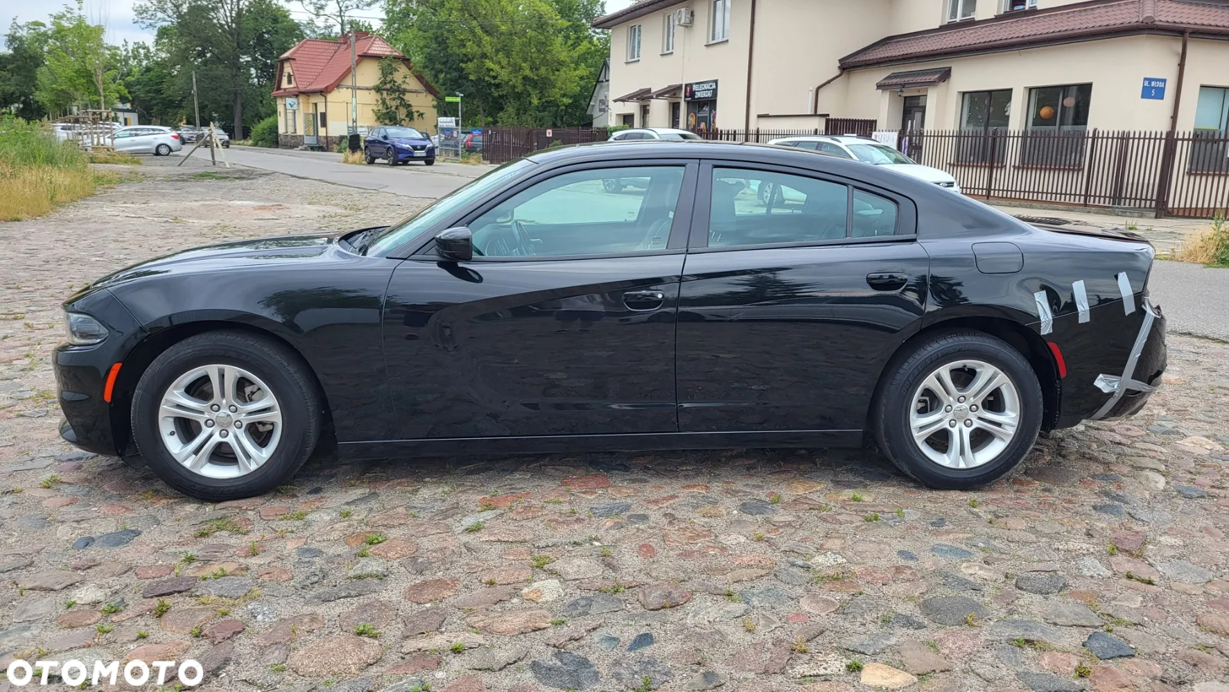 Dodge Charger - 9