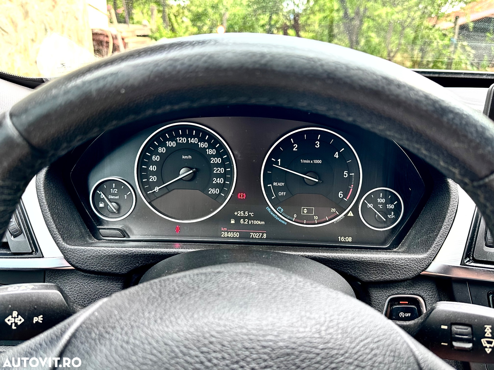 BMW Seria 3 318d - 8