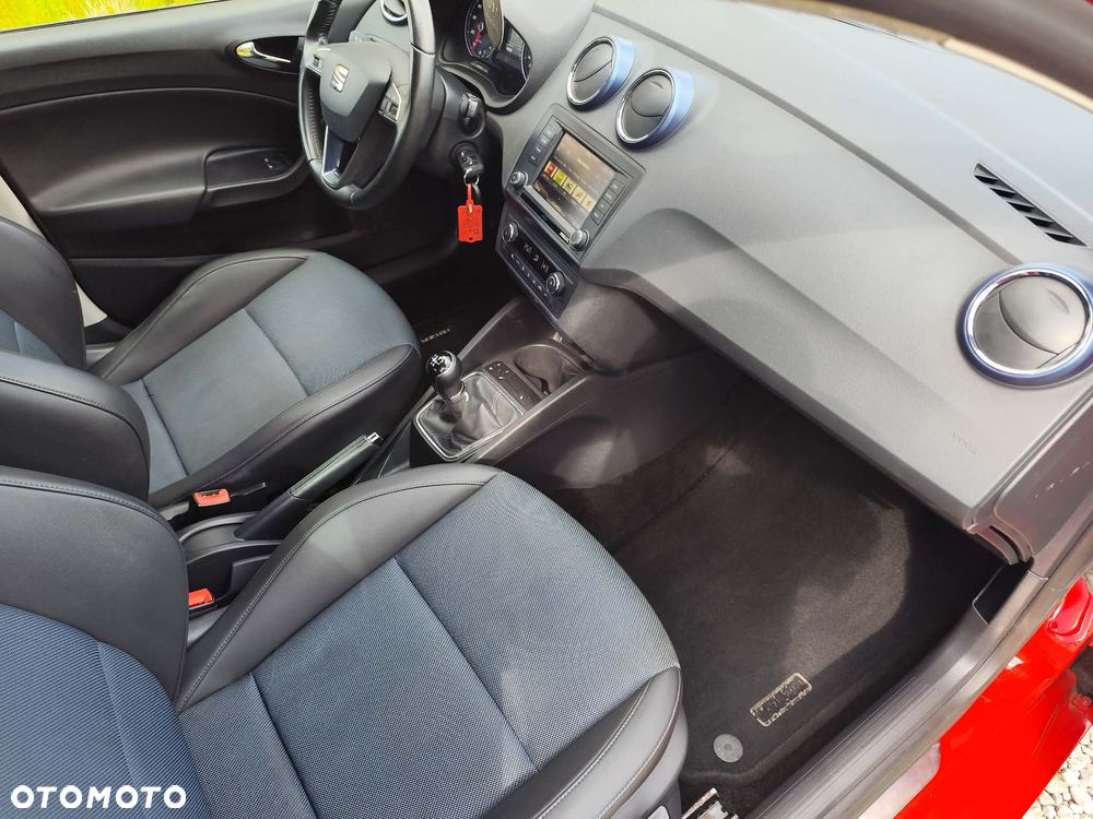 Seat Ibiza 1.2 TSI CONNECT - 27