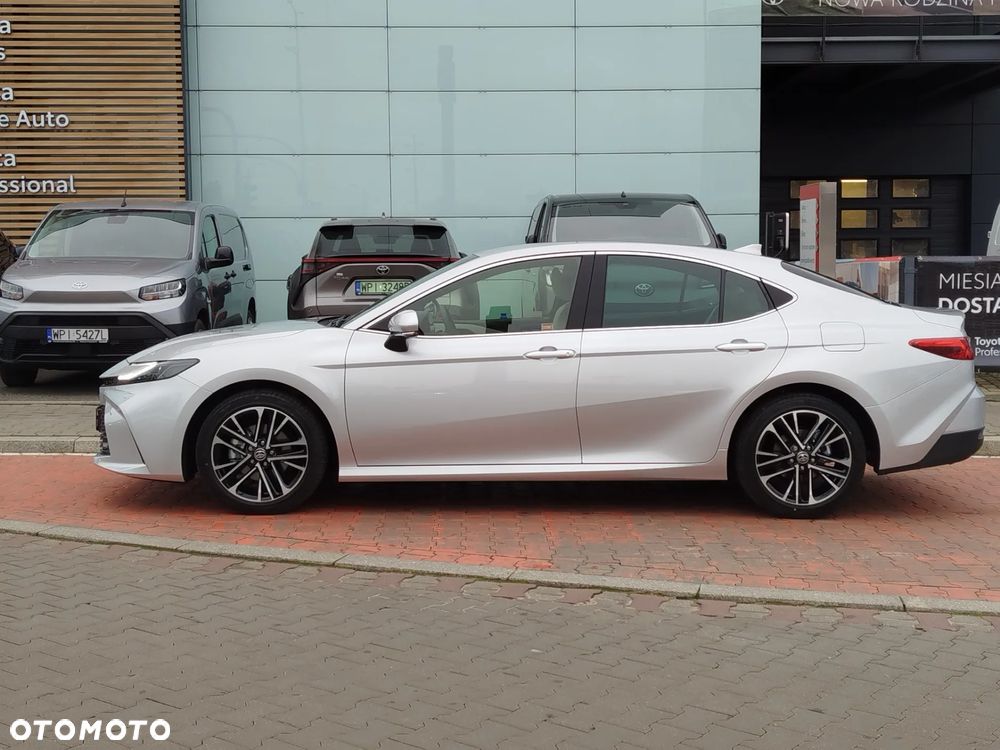 Toyota Camry 2.5 Hybrid Dynamic Force Prestige e-CVT - 4