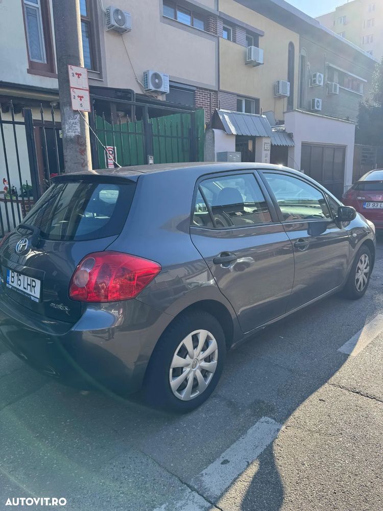 Toyota Auris - 3