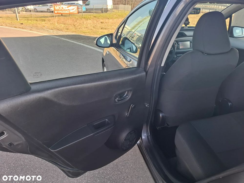 Toyota Yaris 1.5 VVT-i Life - 22