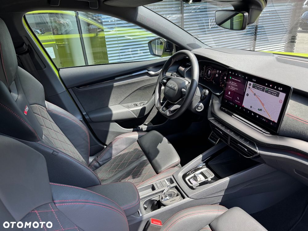 Skoda Octavia 2.0 TSI RS DSG - 9