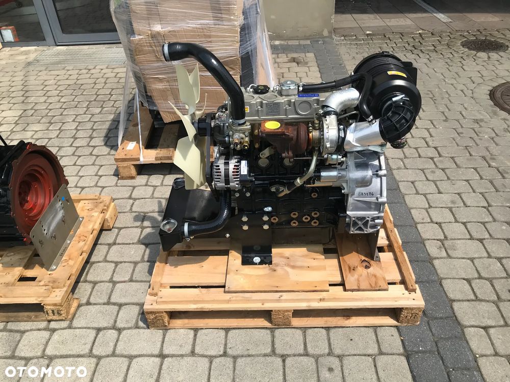 SILNIK Perkins 404D-22T 404D 22T 33.3kW 18900netto - 4