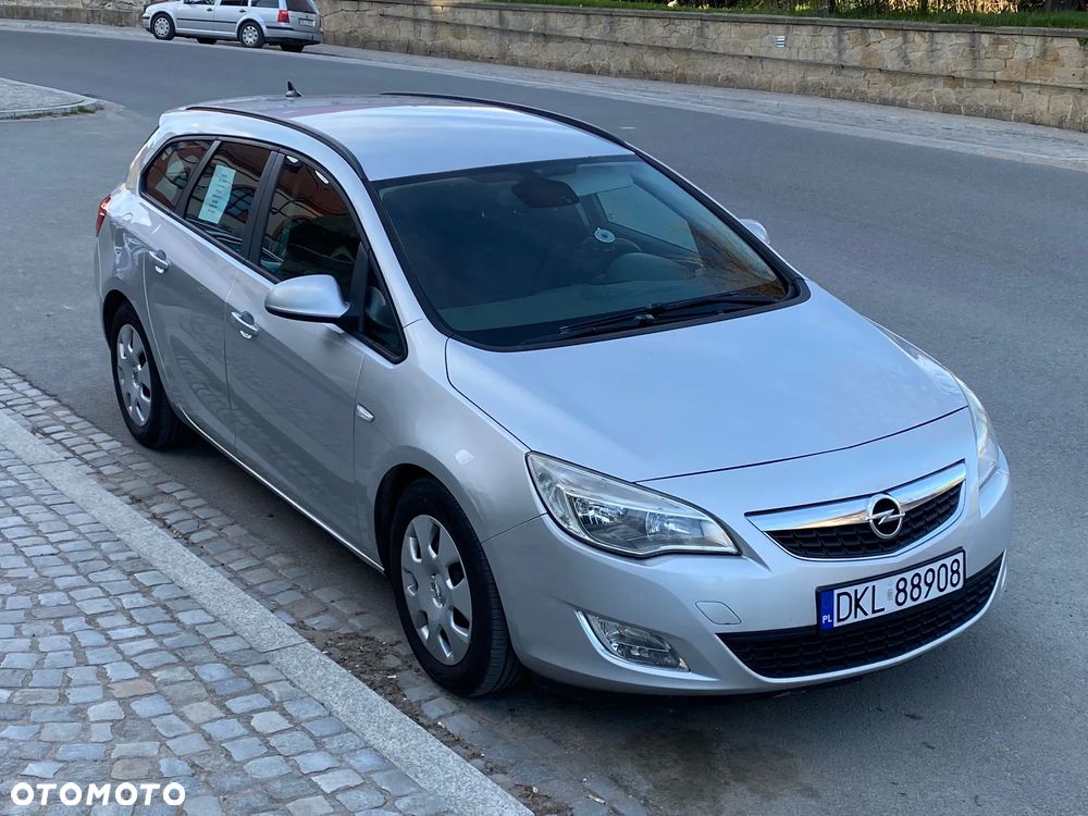 Opel Astra 1.3 CDTI DPF EcoFLEX Start/Stop Design Edition - 1
