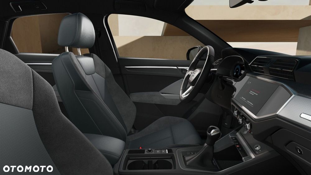 Audi Q3 Sportback - 11