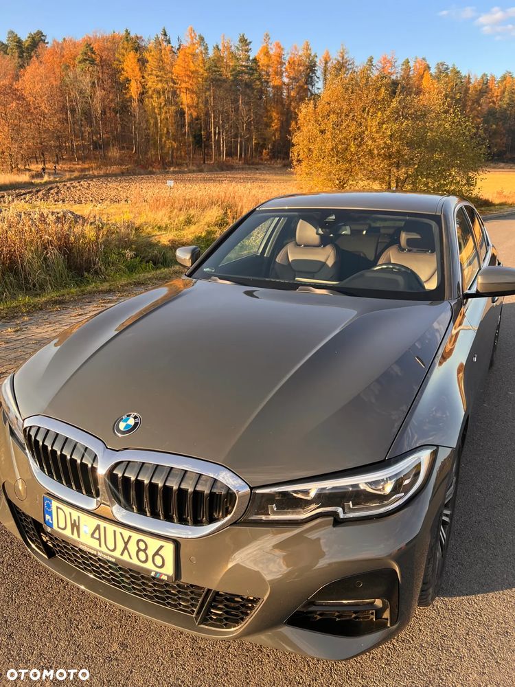 BMW Seria 3 330i xDrive M Sport sport - 3