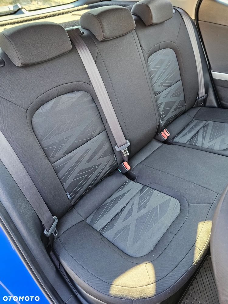 Kia Ceed 1.4 CRDi M - 17