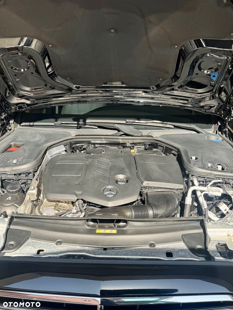 Mercedes-Benz Klasa E 220 d 4-Matic Avantgarde - 26