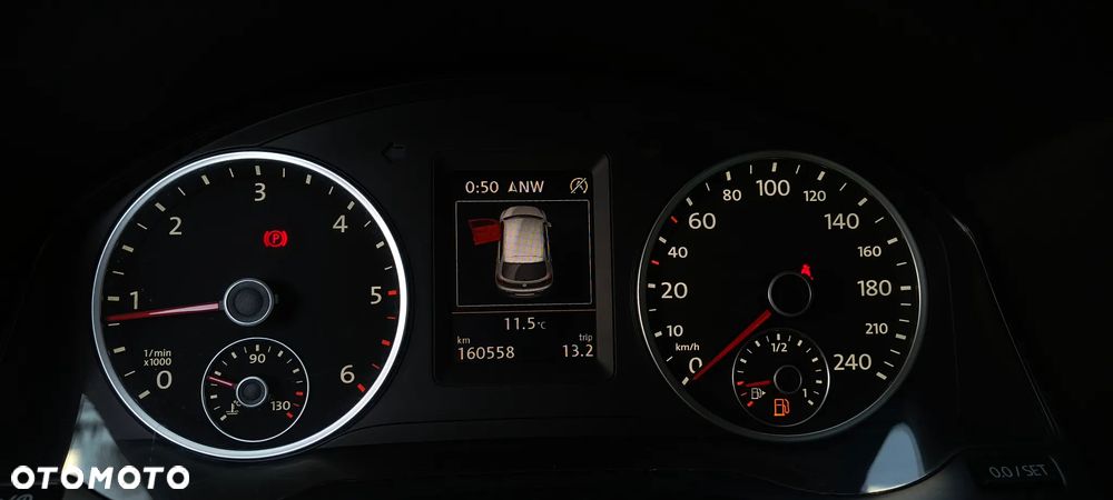 Volkswagen Tiguan 2.0 TDI DPF BlueMotion Technology Cup Sport & Style - 14