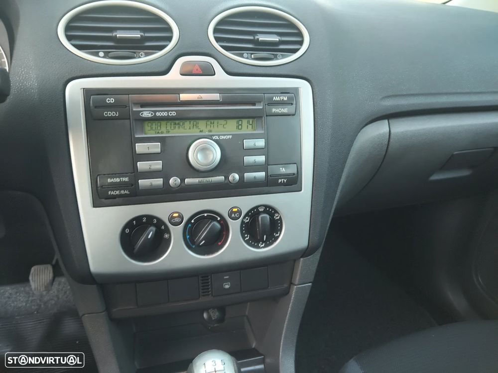 Ford Focus SW 1.4 Connection - 7
