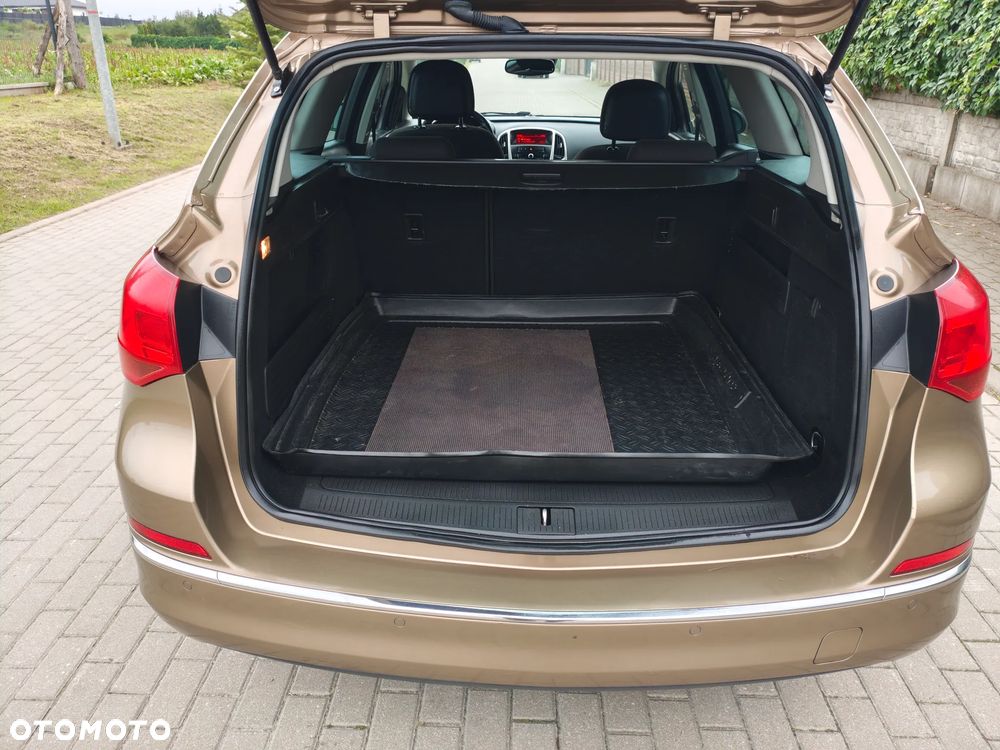 Opel Astra 1.4 Turbo Active - 32