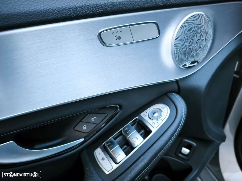 Mercedes-Benz C 300 de AMG Line - 8