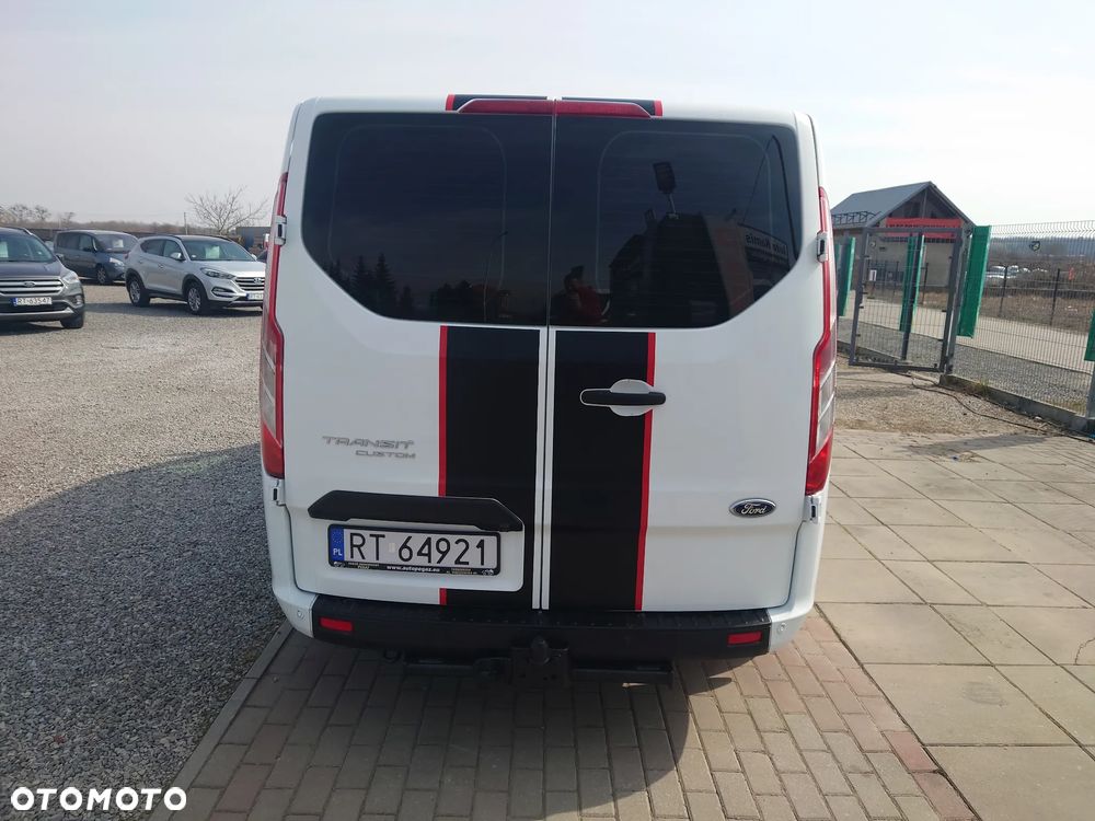 Ford Transit Custom 290 L2H1 Limited - 6