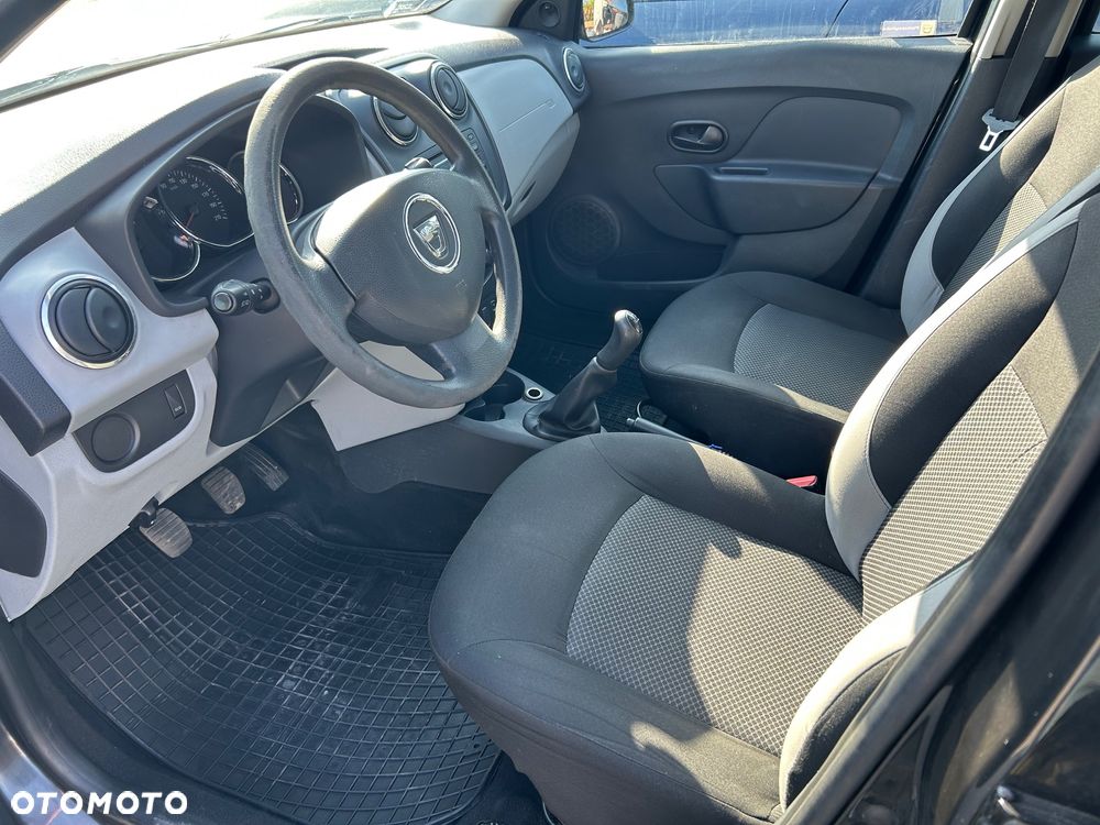 Dacia Logan 1.5 dCi Laureate - 8
