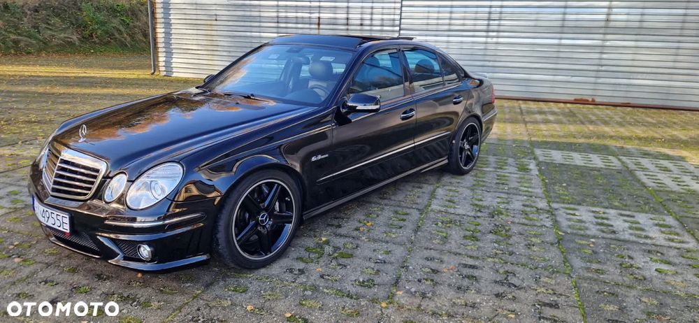 Mercedes-Benz Klasa E 63 AMG - 34