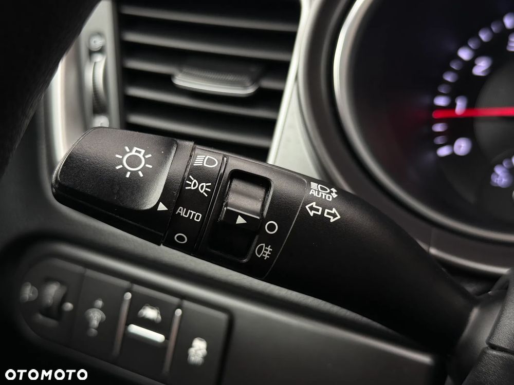 Kia Ceed 1.4 S - 34