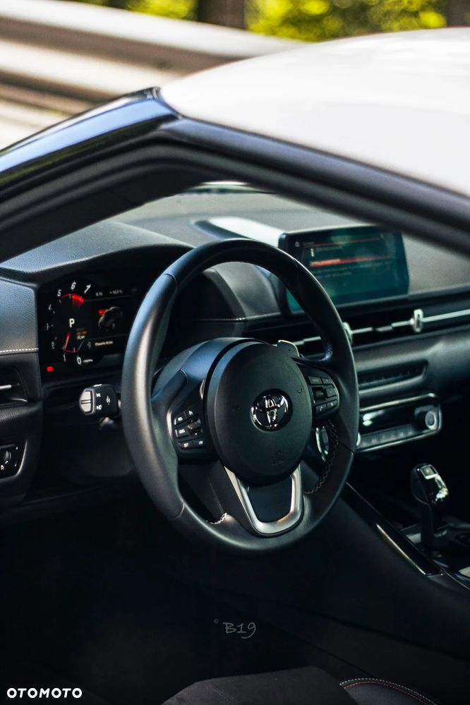 Toyota Supra 2.0 Turbo Dynamic - 10