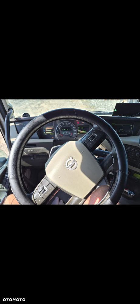 Volvo - 7