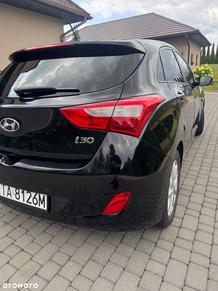 Hyundai i30 1.4 Classic + - 13