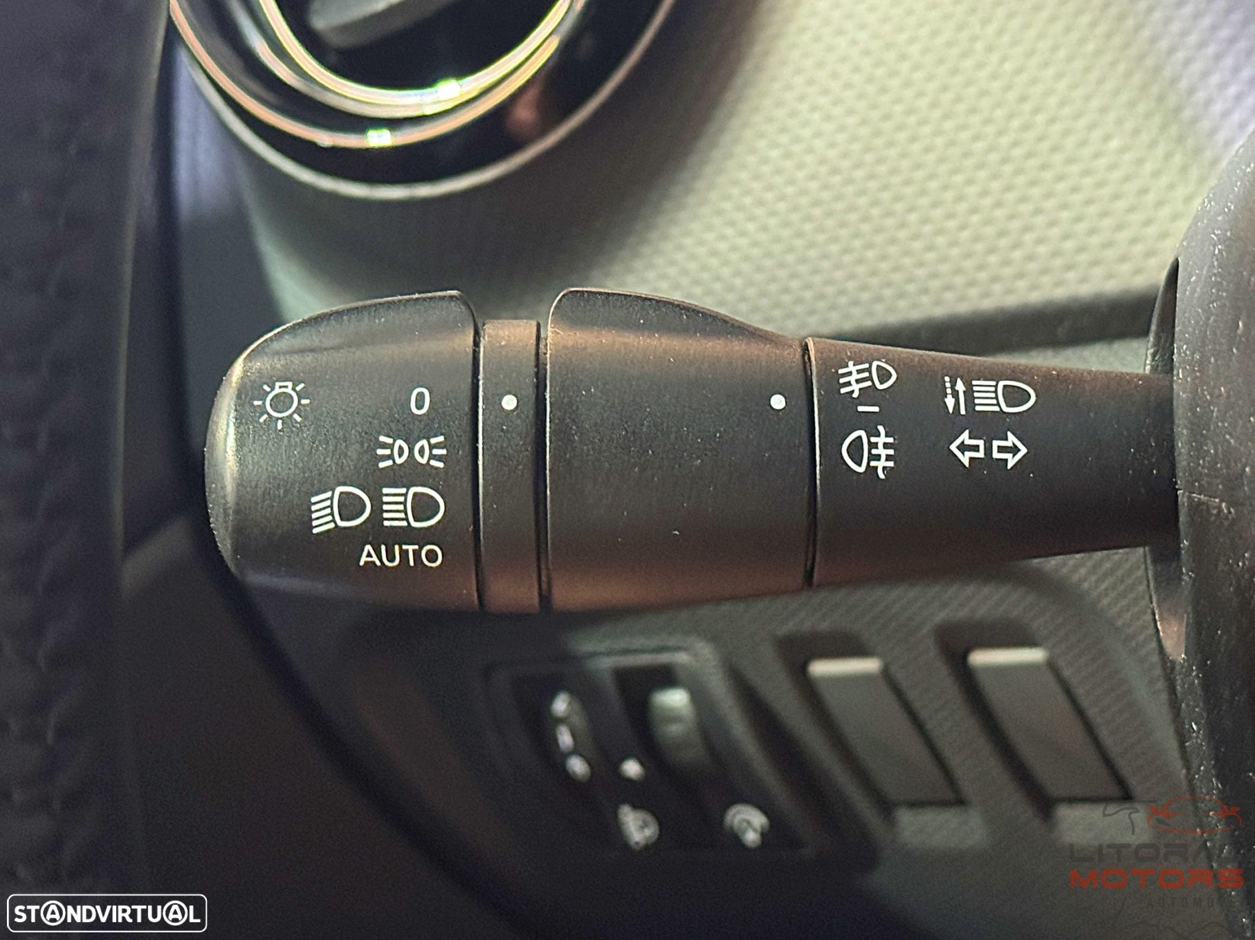 Renault Captur 1.5 dCi Exclusive XMOD EDC - 22