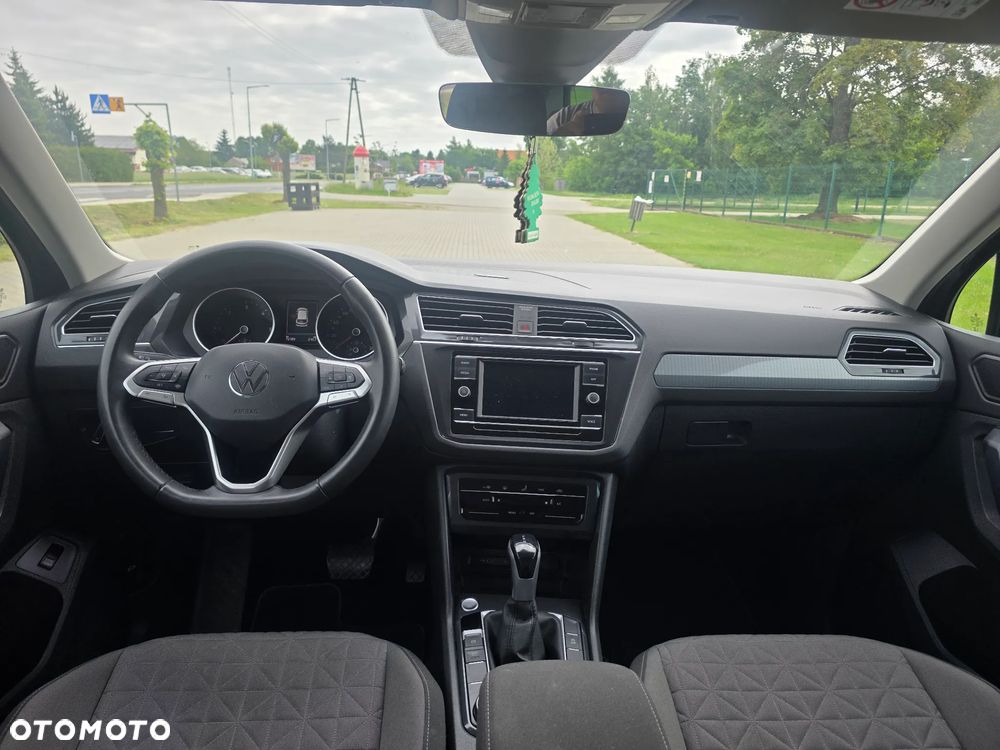Volkswagen Tiguan 2.0 TDI SCR 4Mot Elegance DSG - 17