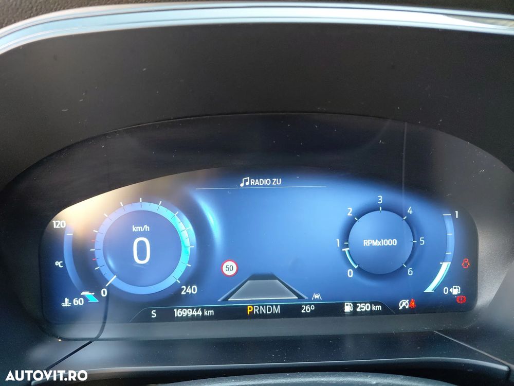 Ford Kuga 1.5 EcoBlue A8 FWD ST Line X - 12