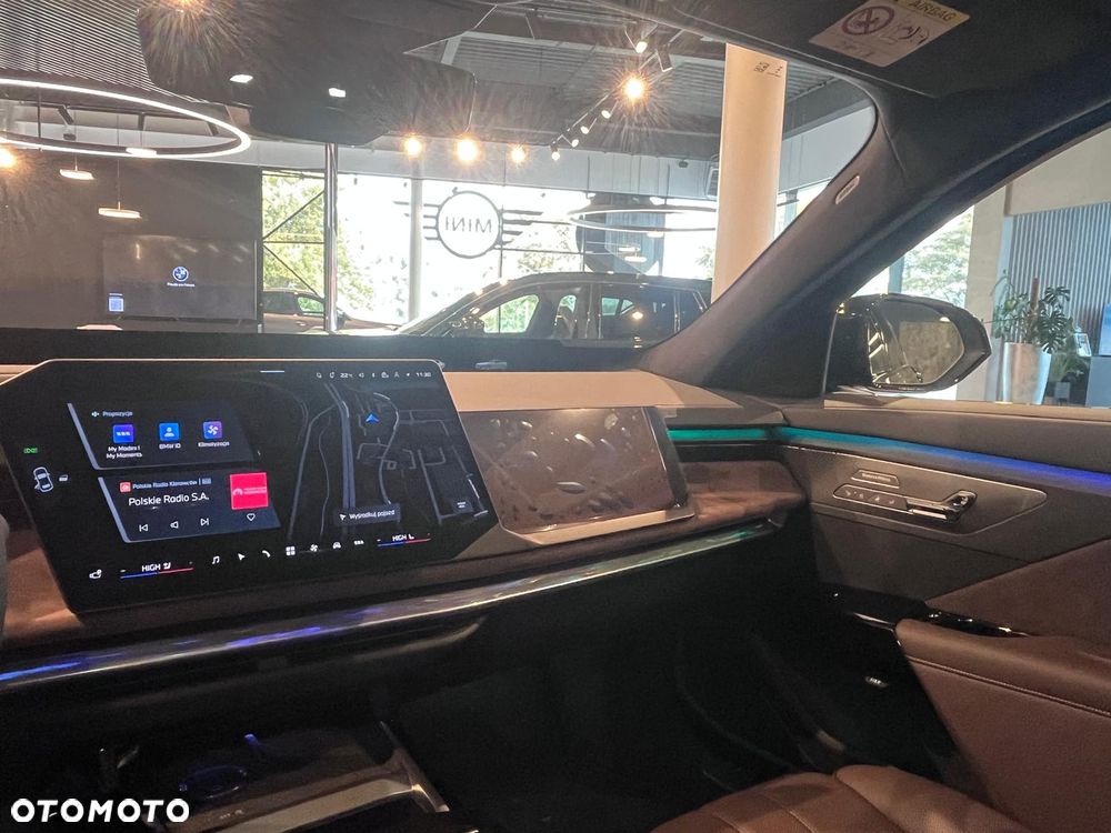 BMW Seria 7 740 xDrive mHEV sport - 18