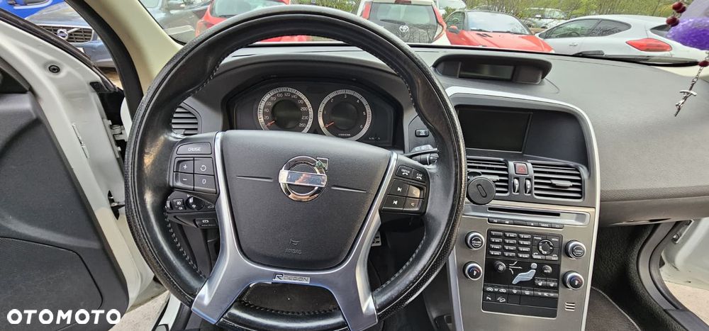 Volvo XC 60 - 31