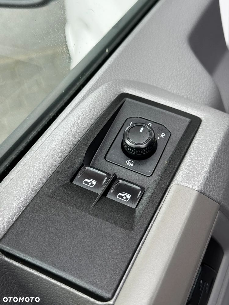 Volkswagen CRAFTER - 20