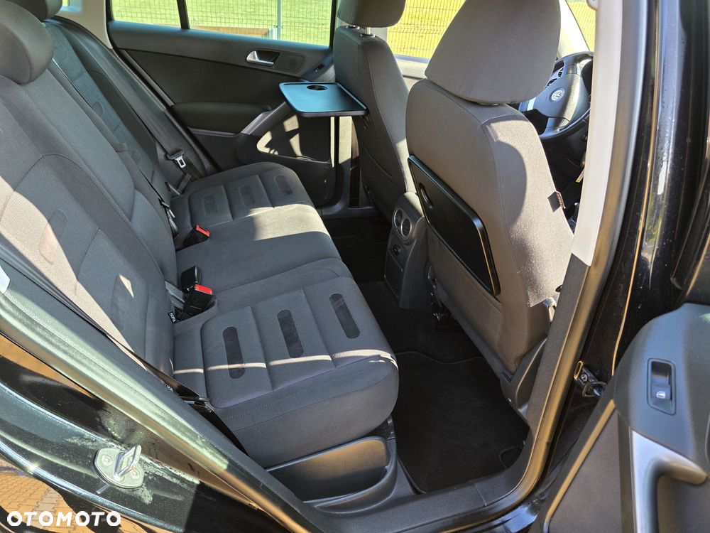 Volkswagen Tiguan - 13