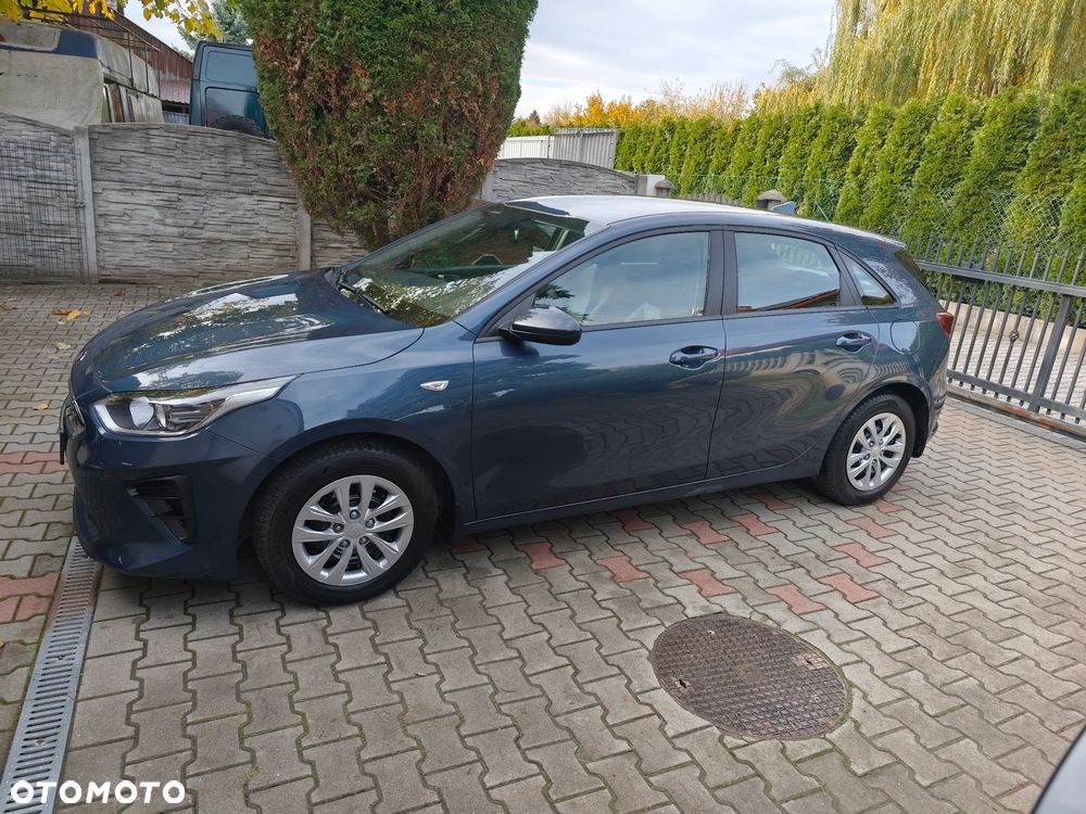 Kia Ceed - 9