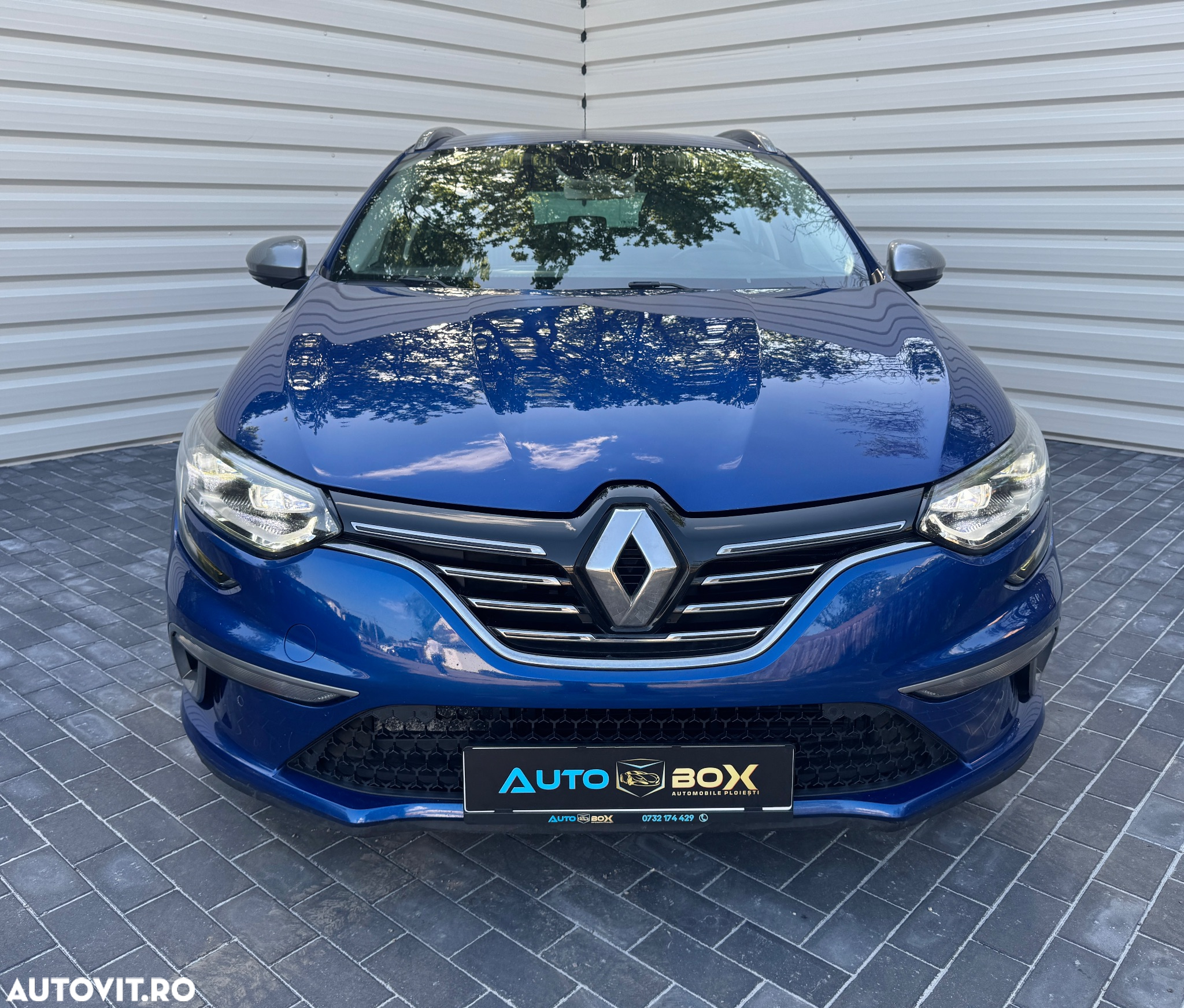 Renault Megane ENERGY dCi 130 GT LINE - 2