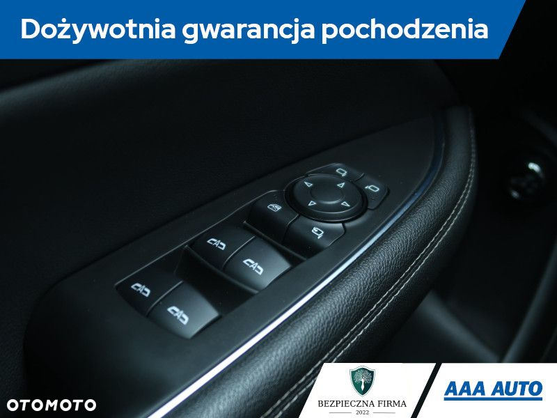 Opel Insignia - 20