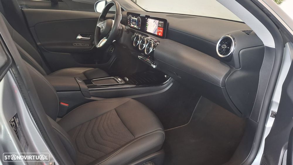 Mercedes-Benz CLA 250 e Shooting Brake Style Plus - 17