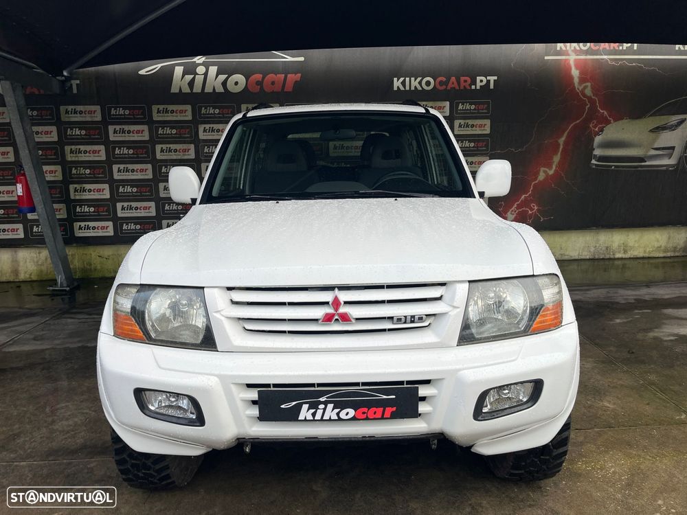 Mitsubishi Pajero 3.2 DI-D GLS - 3