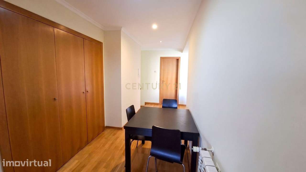 T0 com 83 m², varanda e estacionamento | Bessa – Porto - Grande imagem: 5/12