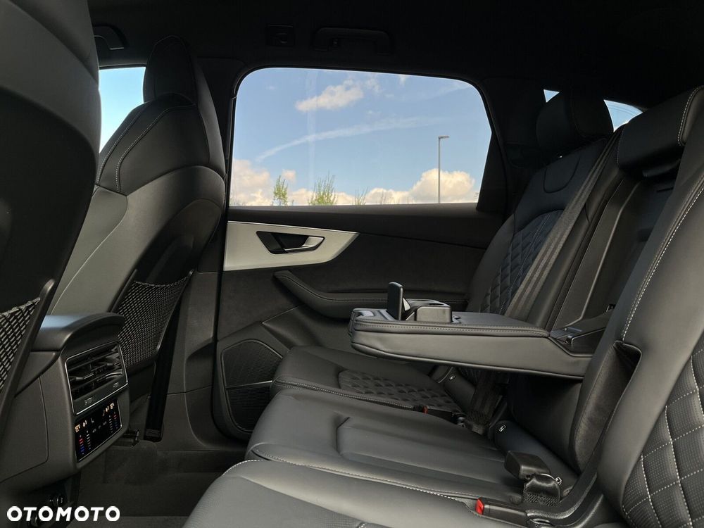 Audi Q7 - 18