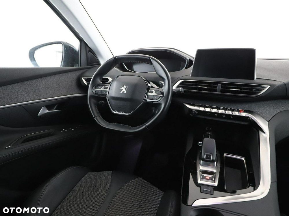 Peugeot 3008 PureTech 130 Stop & Start GPF EAT8 Allure Business-Paket - 17
