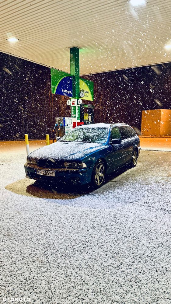 BMW Seria 5 - 35